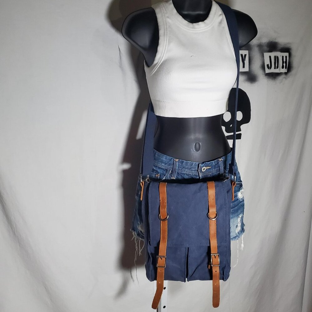 TSD Brand Crossbody Bag with Leather Straps